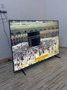 تلفزيون 65 بوصة بتقنية 4K QLED TV photo review