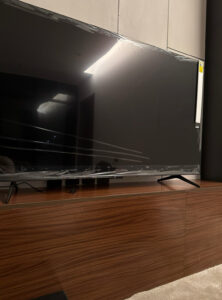 تلفزيون 65 بوصة بتقنية 4K QLED TV photo review