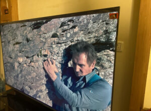 تلفزيون 65 بوصة بتقنية 4K QLED TV photo review